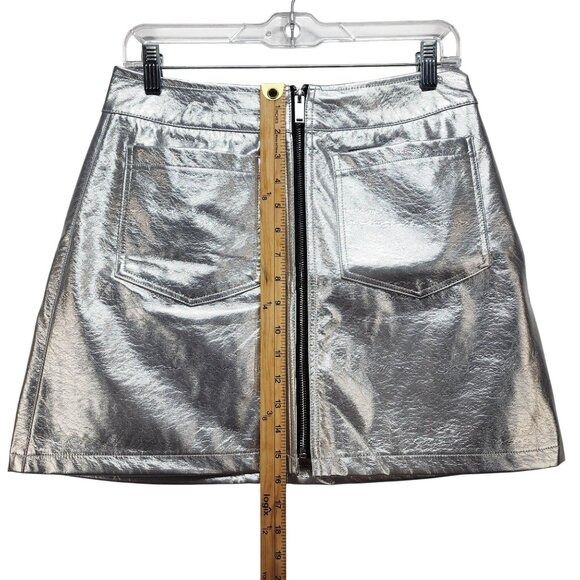 Tinseltown Metallic Silver Mini Skirt With Back Pockets Full Zip Closure Size M - Picture 5 of 9